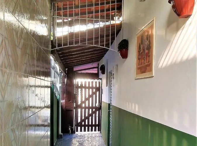 Pousada Primeira Quadra Da Praia Praia Grande 